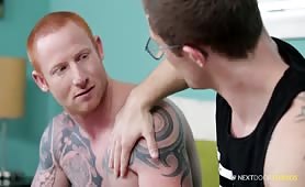 Un gay roux baise Markie More