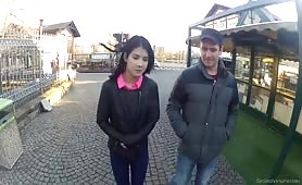 Deux bites au calme dans son vagin