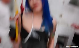 Scènes porno avec une latine sexy